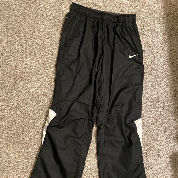 nike storm pants 